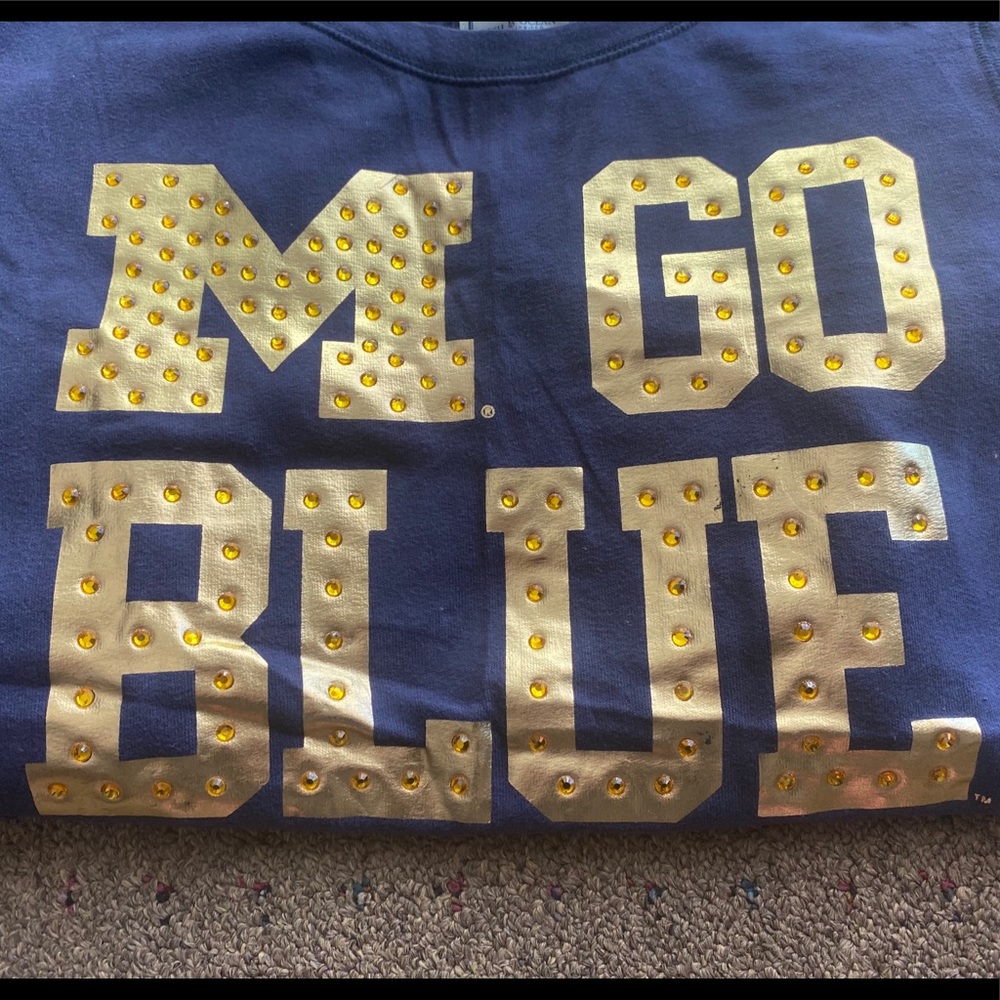 NWOT PINK 'U of M' Sweats Set - size sm & med - Picture 7 of 13